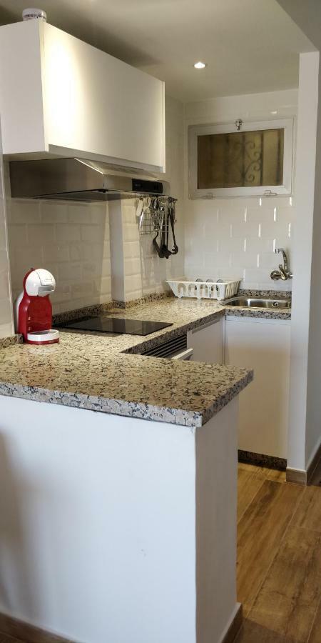 Sunny Suites Jupiter Apartments Benalmádena Eksteriør bilde