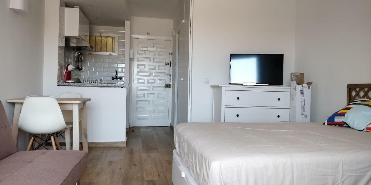 Sunny Suites Jupiter Apartments Benalmádena Eksteriør bilde