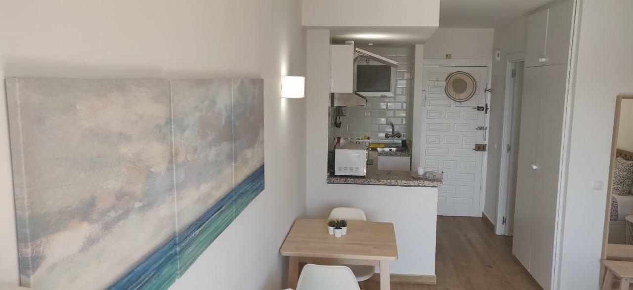 Sunny Suites Jupiter Apartments Benalmádena Eksteriør bilde
